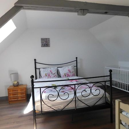 Bienvenue Chez Nous Apartment Fontenay-sur-Eure Exterior foto